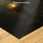 Plakat krajobraz las tajemnicza postać z lampą