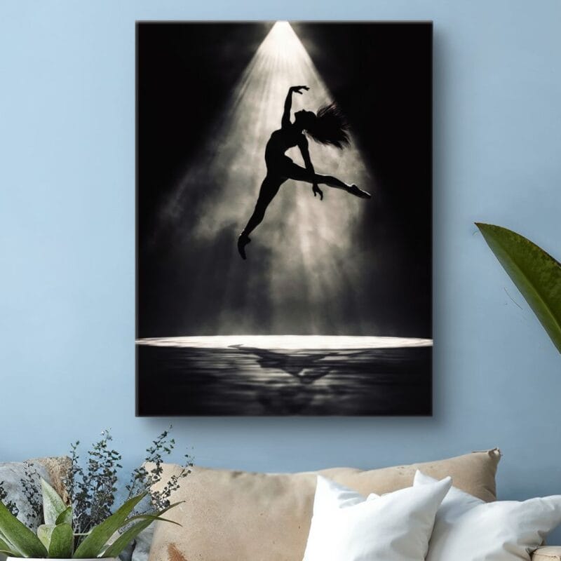 Plakat na ścianę tancerka w świetle reflektora