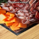 Plakat do kuchni i jadalni kompozycja wędlin i serów